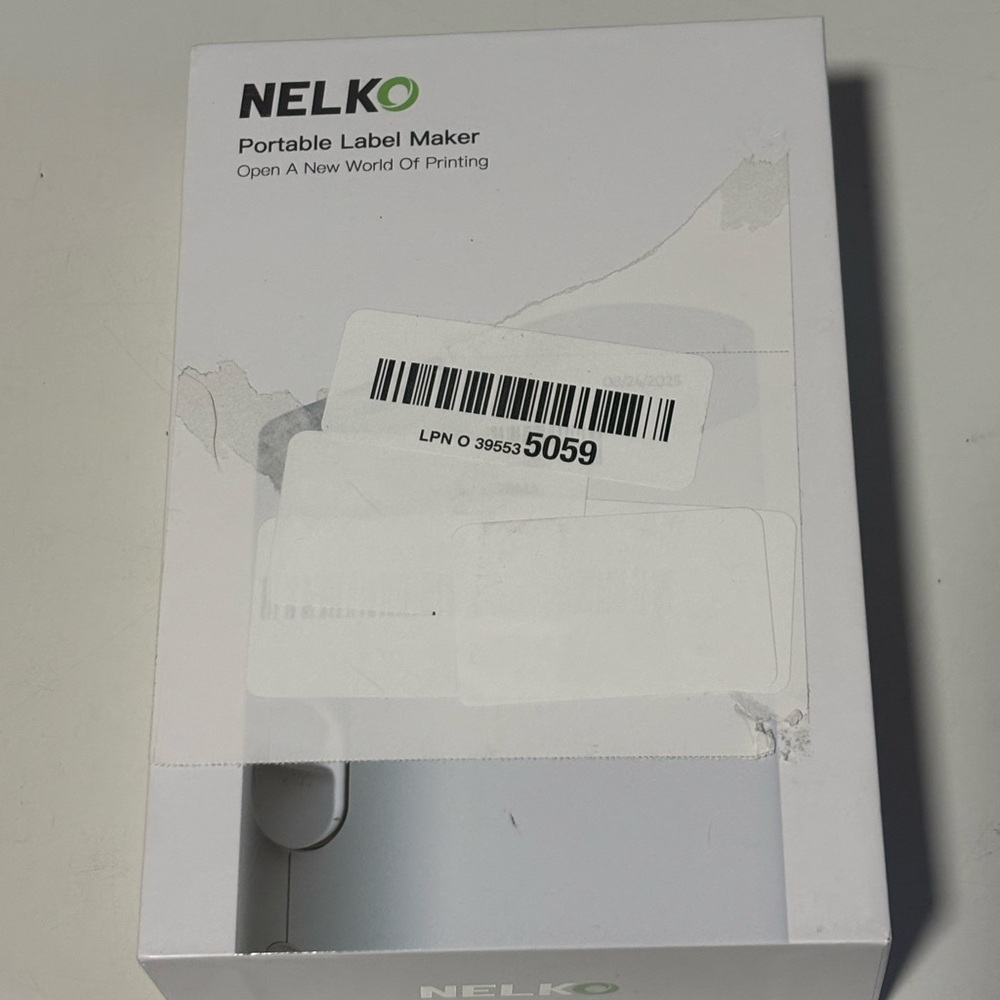 Nelko p21 portable label‎ maker